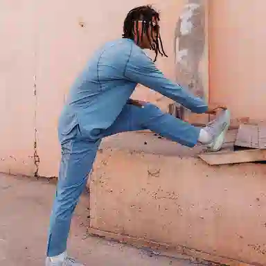 UNDEFEATED SPORT FW25 T