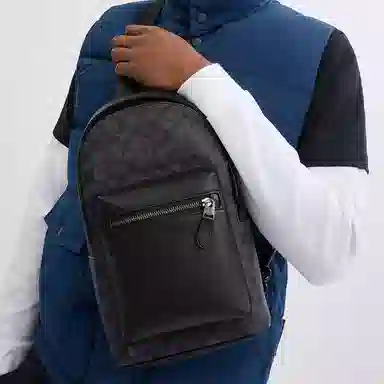 COACH West Pack 20