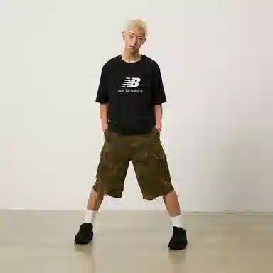 New Balance Logo T