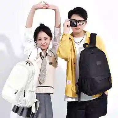 艾妮兔 旅行大容量初高中大学生简约拉链开合 涤纶（聚酯纤维） 书包背包双肩包 大号 男女同款情侣款 蓝/白/粉/灰/黑