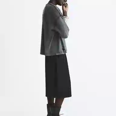 ZARA T