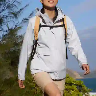 Columbia SS24 Hiking Jacket Silver