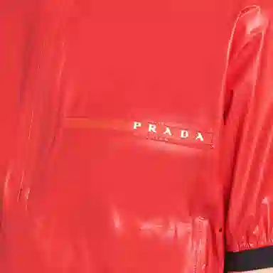 PRADA T