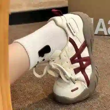 Unknown Brand Low Top Sneakers