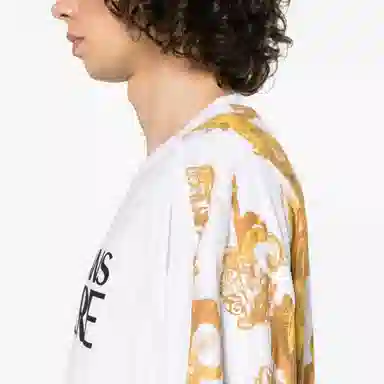 VERSACE JEANS COUTURE LogoT