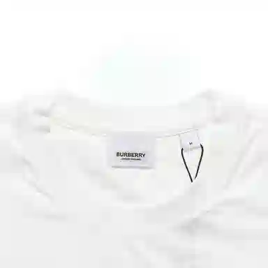 Burberry SS22 T