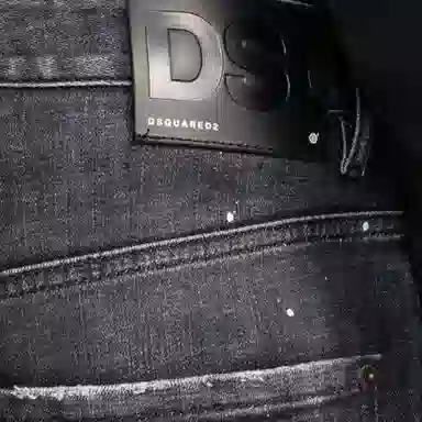 DSQUARED2