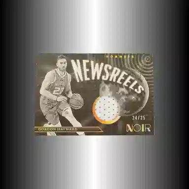 PANINI 2022-23 noir GU patch 2425