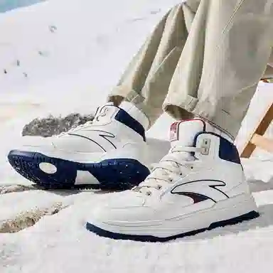 Anta 982