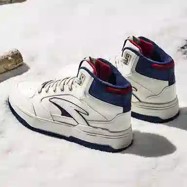 Anta 982