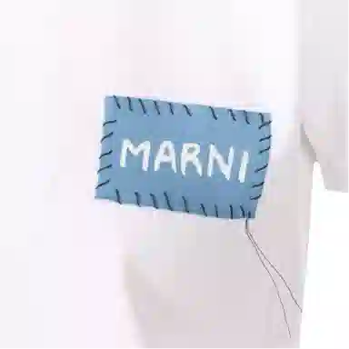 MARNI T