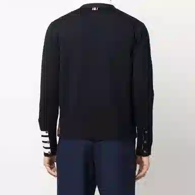 THOM BROWNE V