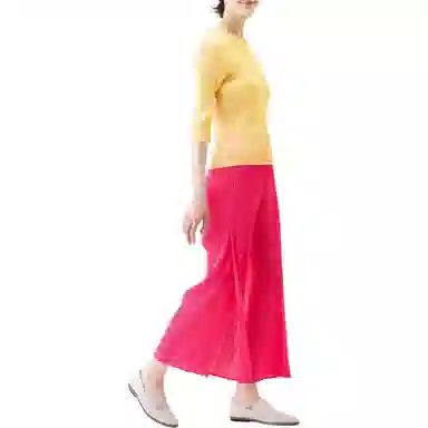 PLEATS PLEASE ISSEY MIYAKE