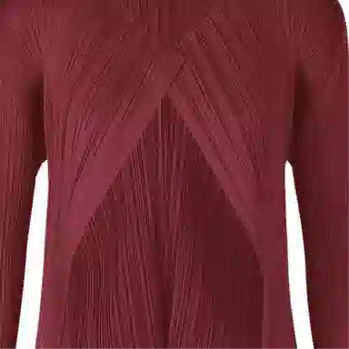 PLEATS PLEASE ISSEY MIYAKE