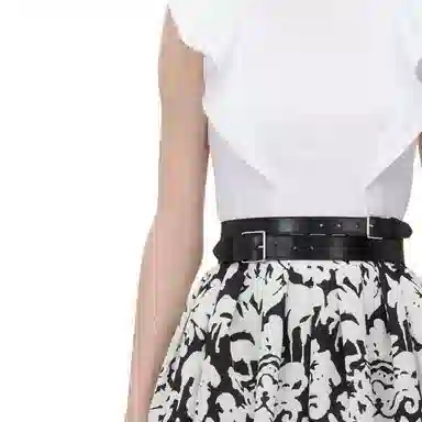 Alexander McQueen Frill Detail Sleeveless Top In Optic White T