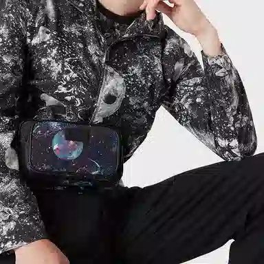 EMPORIO ARMANI FW21 Logo