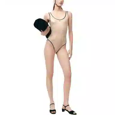 CHANEL 25M Coco Beach