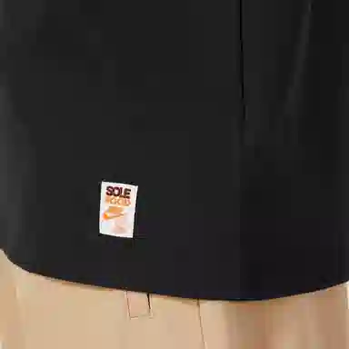 Nike Sportswear LogoT