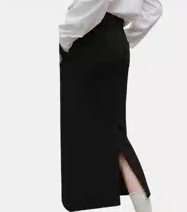 MARITHE FRANCOIS GIRBAUD LOGO 25