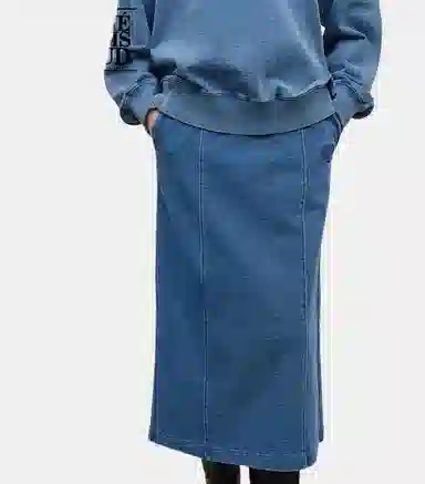 MARITHE FRANCOIS GIRBAUD LOGO 25