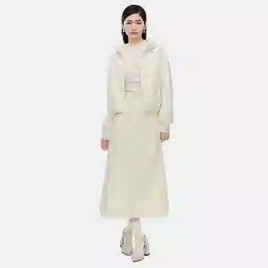 波司登 轻薄短款常规羽绒服 女款