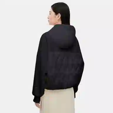 波司登 轻薄短款常规羽绒服 女款