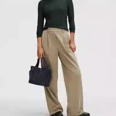 lululemon Daily Tote Navy Blue