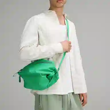 lululemon Fast Track 10L