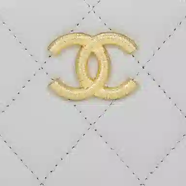 CHANEL 25P Logo