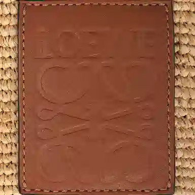 LOEWE Slit