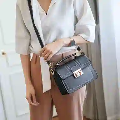 OCTSUI Vintage PU Shoulder Bag Black