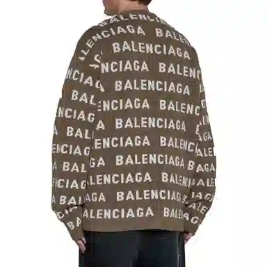 Balenciaga FW23 LogoV