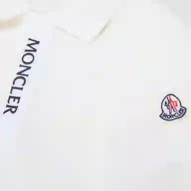 Moncler T