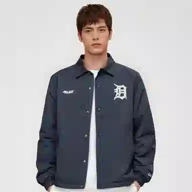 PALACE x New Era Detroit Tigers New Era Coach Jacket Nany