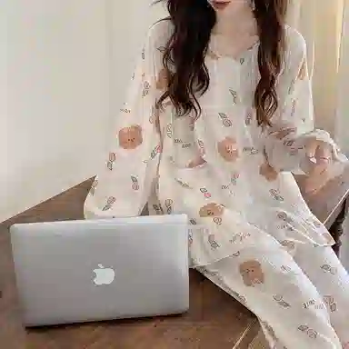 欧迪芬 亲肤柔软舒适透气绉布长袖开衫翻领可爱印花甜美长裤睡衣套装 女款 白色