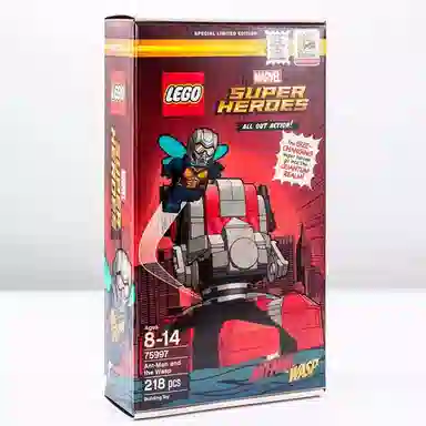 LEGO sdcc 2018 218pcs 75997