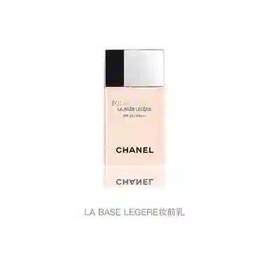 Chanel LA BASE LEGERE