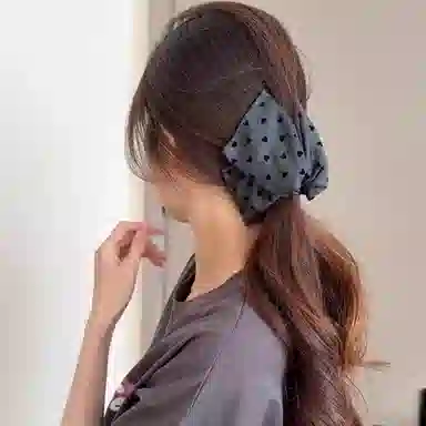 希铃 韩系牛仔风 爱心高级感三角抓夹 布艺 发夹 女款