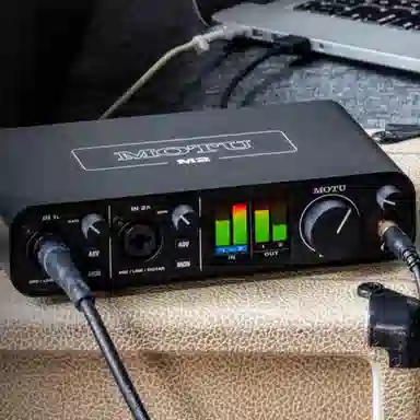 MOTU () M2M4