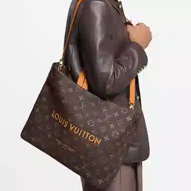 Louis Vuitton Shopper Brown