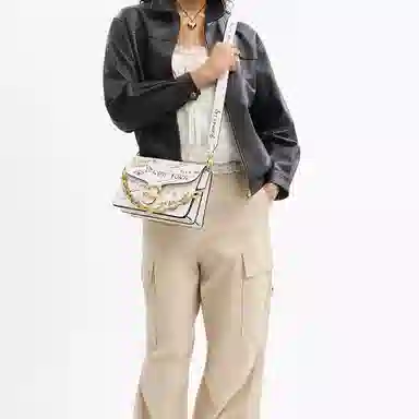 COACH Chain Tabby 26 White