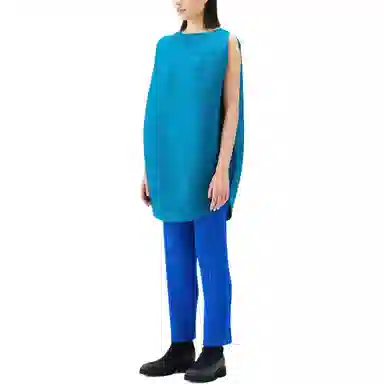 PLEATS PLEASE ISSEY MIYAKE