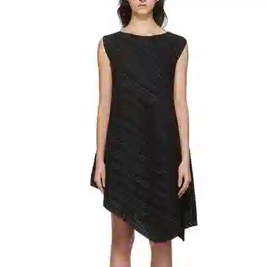 PLEATS PLEASE ISSEY MIYAKE SS22