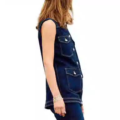 CHANEL 24 Early Spring Sleeveless Vest Navy