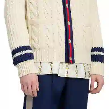 GUCCI V