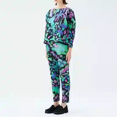 PLEATS PLEASE ISSEY MIYAKE T