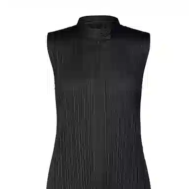 PLEATS PLEASE ISSEY MIYAKE