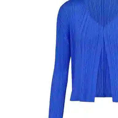 PLEATS PLEASE ISSEY MIYAKE