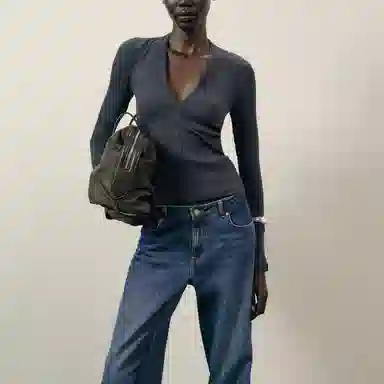 ZARA Soft V-Neck Ribbed Pullover Knitwear