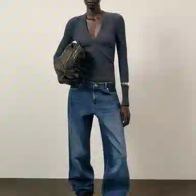 ZARA Soft V-Neck Ribbed Pullover Knitwear